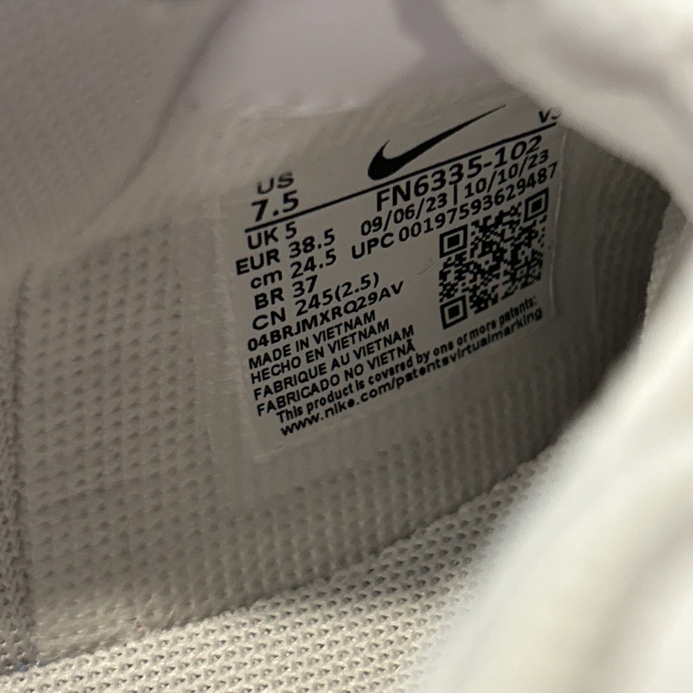 Nike Air Force 1 Shadow Lilac Bloom White Women's 7.5 Swoosh Leather FN6335-102 - Picture 7 of 7